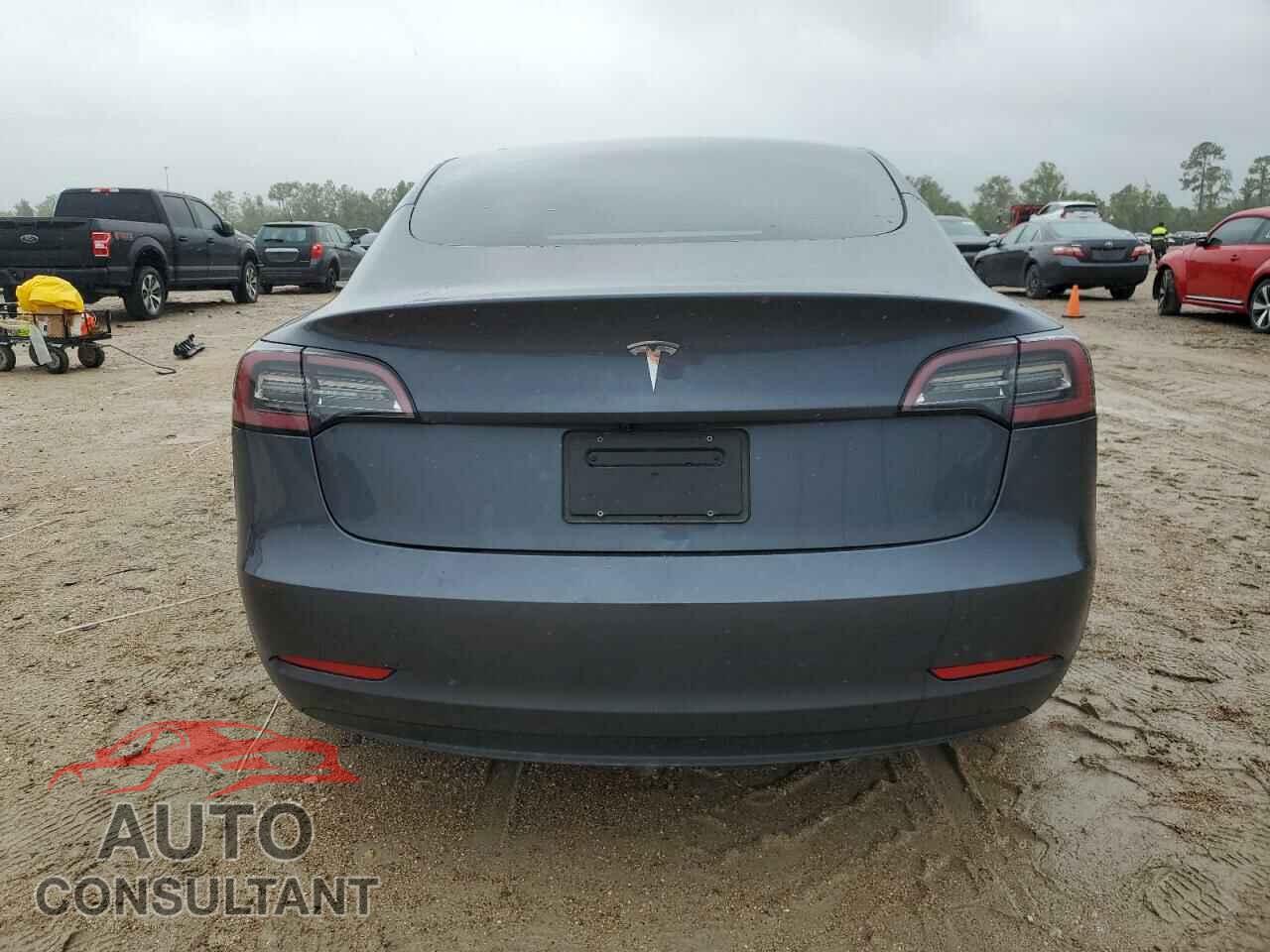 TESLA MODEL 3 2023 - 5YJ3E1EA3PF561925
