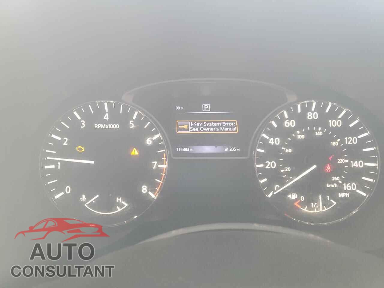 NISSAN PATHFINDER 2017 - 5N1DR2MN2HC607662