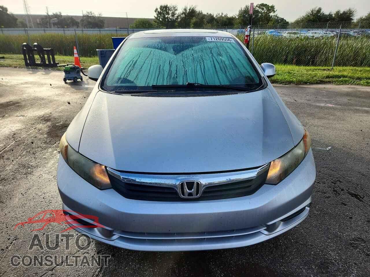 HONDA CIVIC 2012 - 2HGFB2F98CH506005