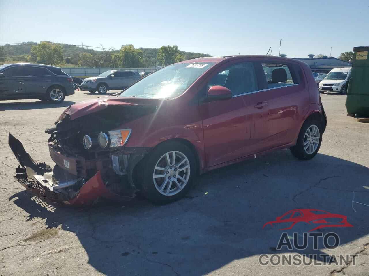 CHEVROLET SONIC 2016 - 1G1JC6SB2G4103896