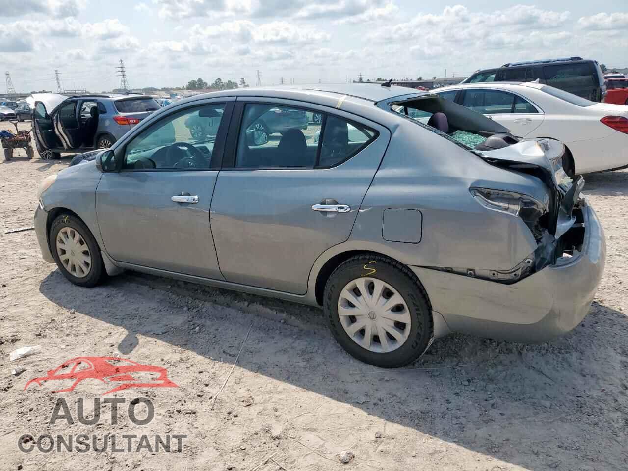 NISSAN VERSA 2012 - 3N1CN7AP0CL927951