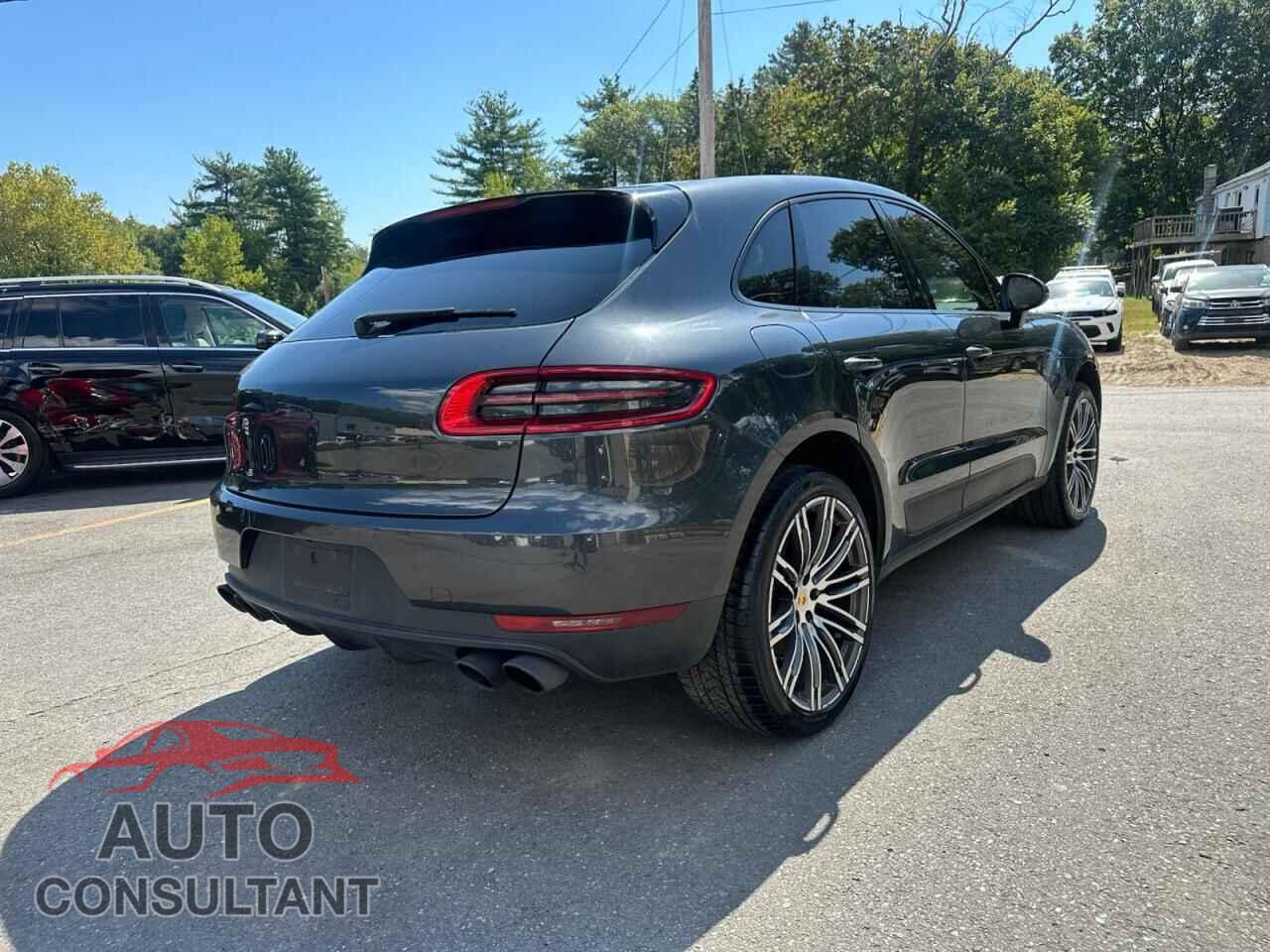 PORSCHE MACAN 2018 - WP1AA2A58JLB04564