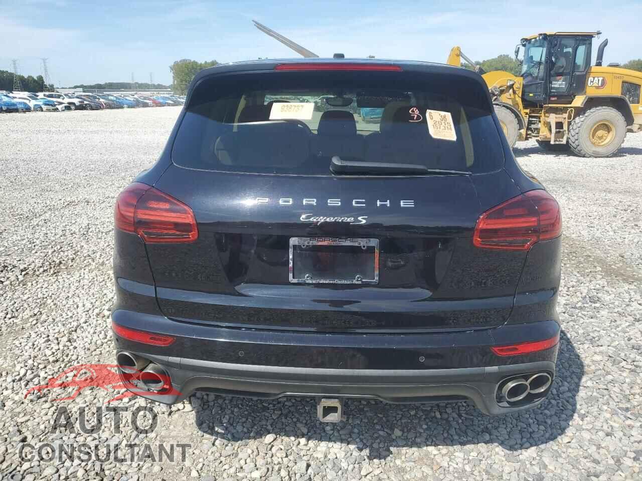 PORSCHE CAYENNE 2015 - WP1AB2A21FLA56710