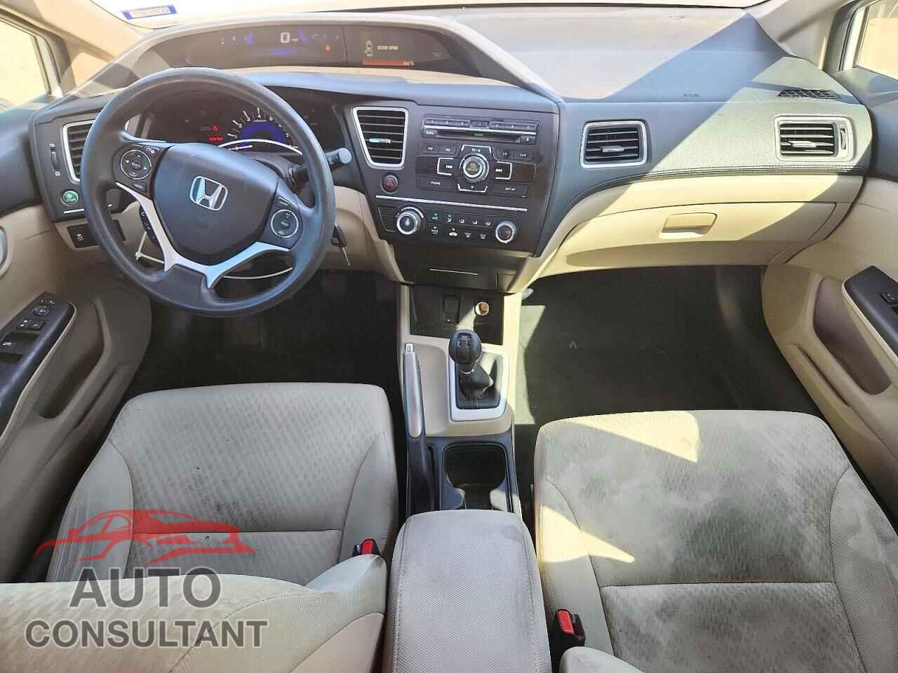 HONDA CIVIC 2014 - 19XFB2E55EE053294