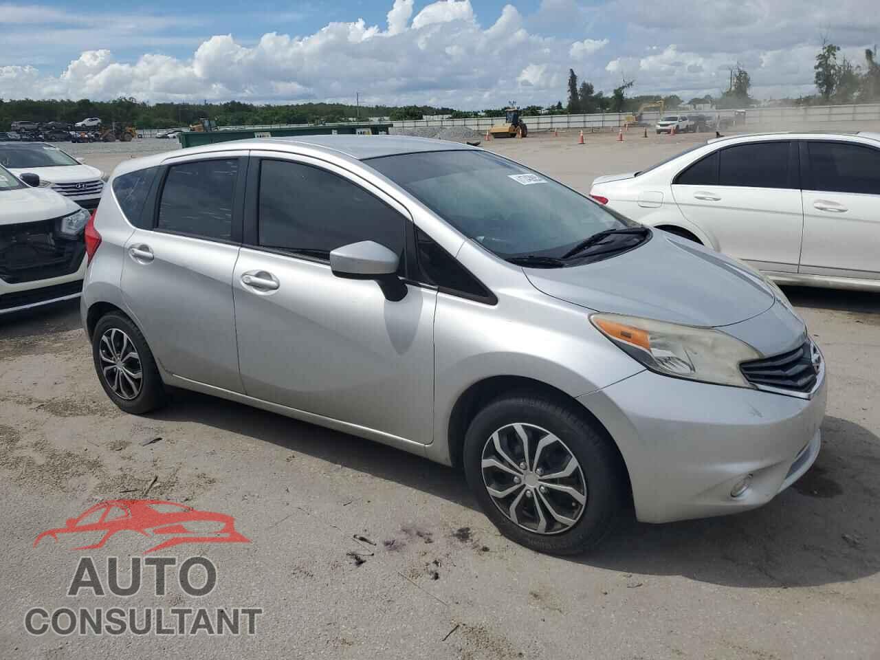 NISSAN VERSA 2016 - 3N1CE2CP0GL356760