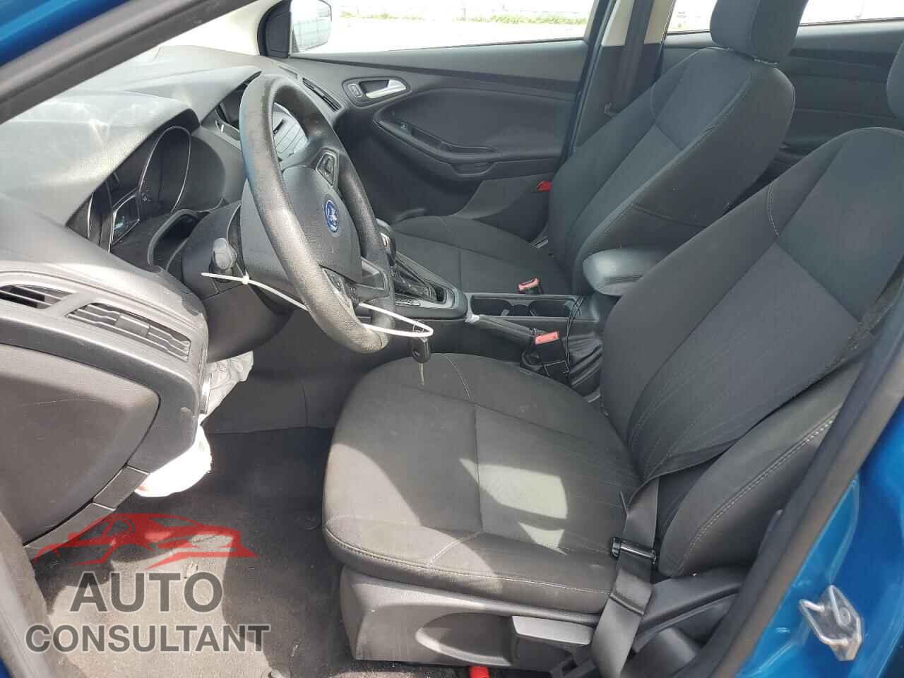 FORD FOCUS 2017 - 1FADP3K24HL217550