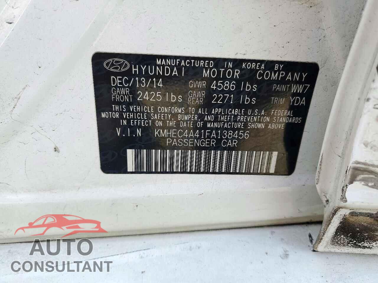 HYUNDAI SONATA 2015 - KMHEC4A41FA138456