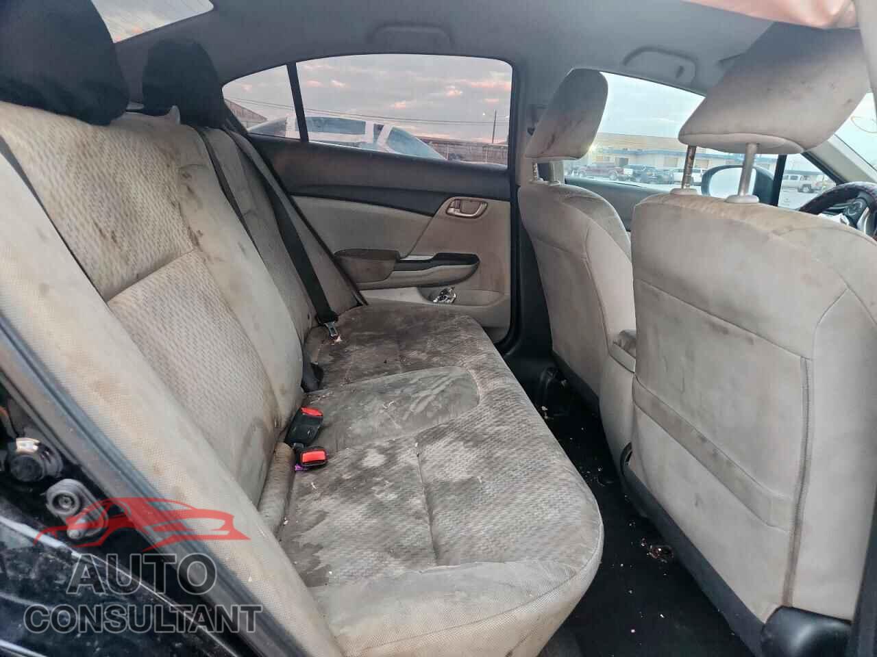 HONDA CIVIC 2015 - 19XFB2F51FE005663