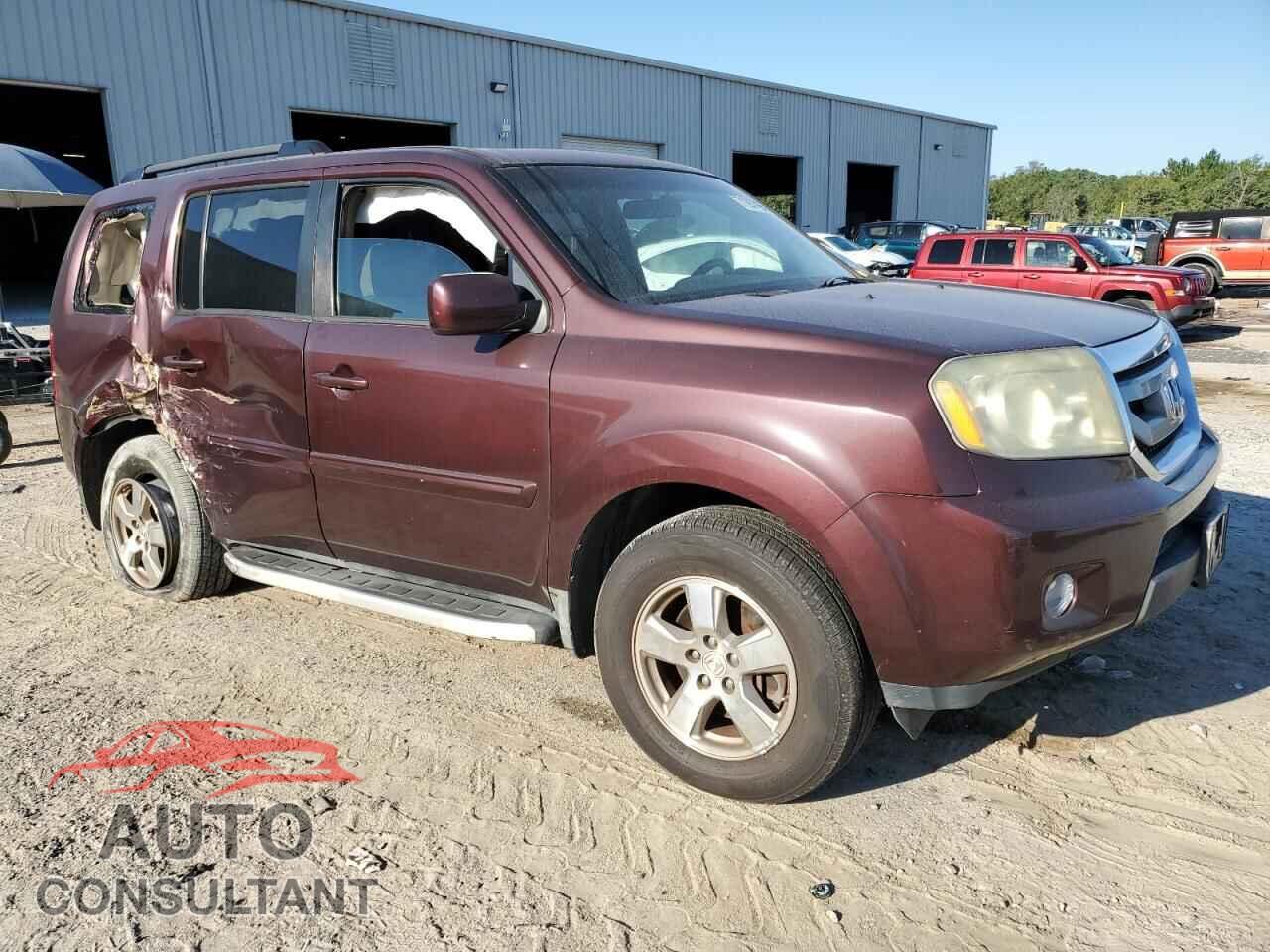HONDA PILOT 2011 - 5FNYF3H52BB047053