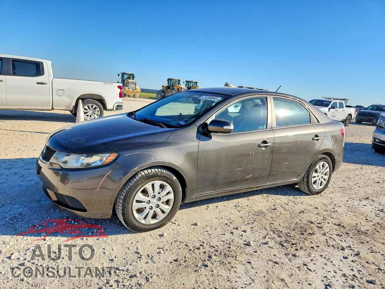 KIA FORTE 2010 - KNAFU4A27A5259642