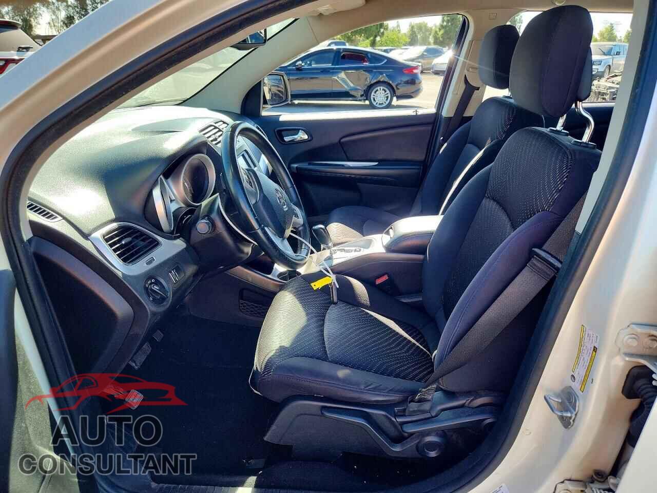 DODGE JOURNEY 2014 - 3C4PDCAB6ET101395