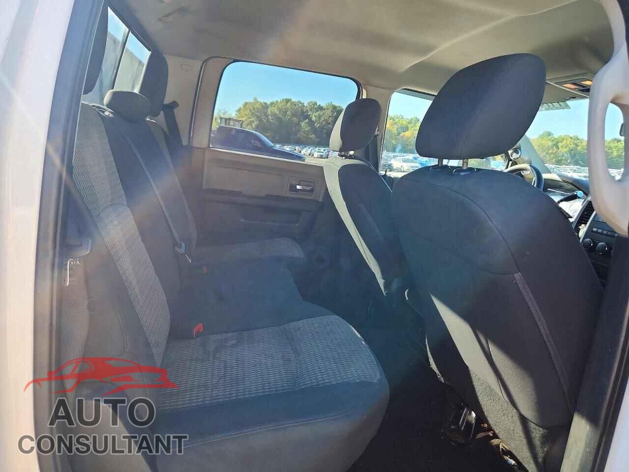 DODGE RAM 2500 2012 - 3C6UD5DL3CG230078