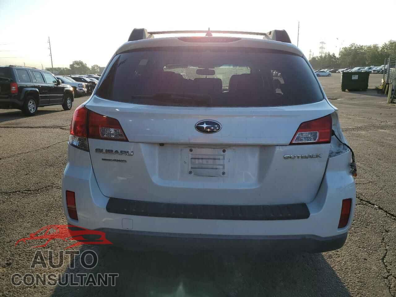 SUBARU OUTBACK 2014 - 4S4BRCLC5E3328683