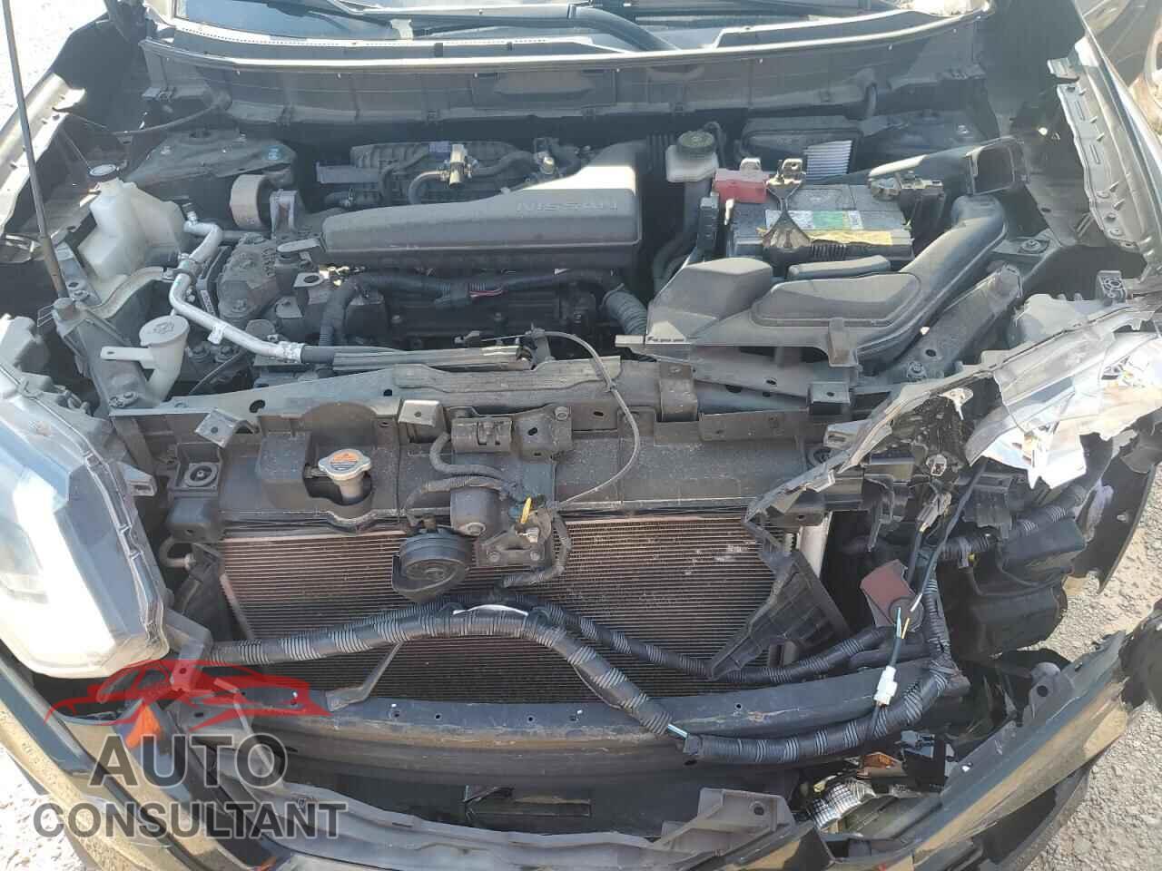 NISSAN ROGUE 2017 - KNMAT2MT0HP527437