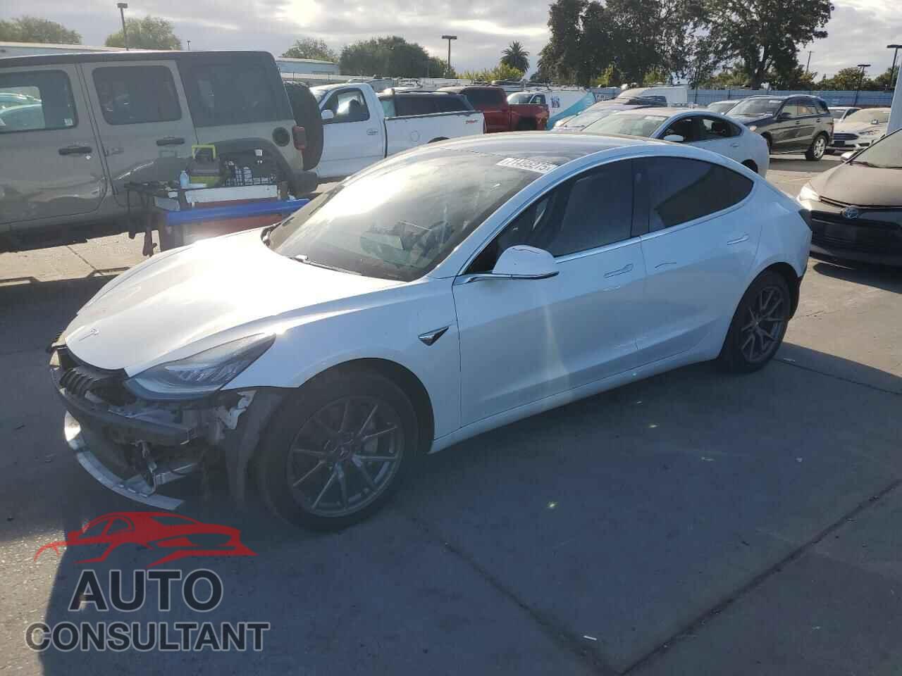TESLA MODEL 3 2020 - 5YJ3E1EA1LF738286