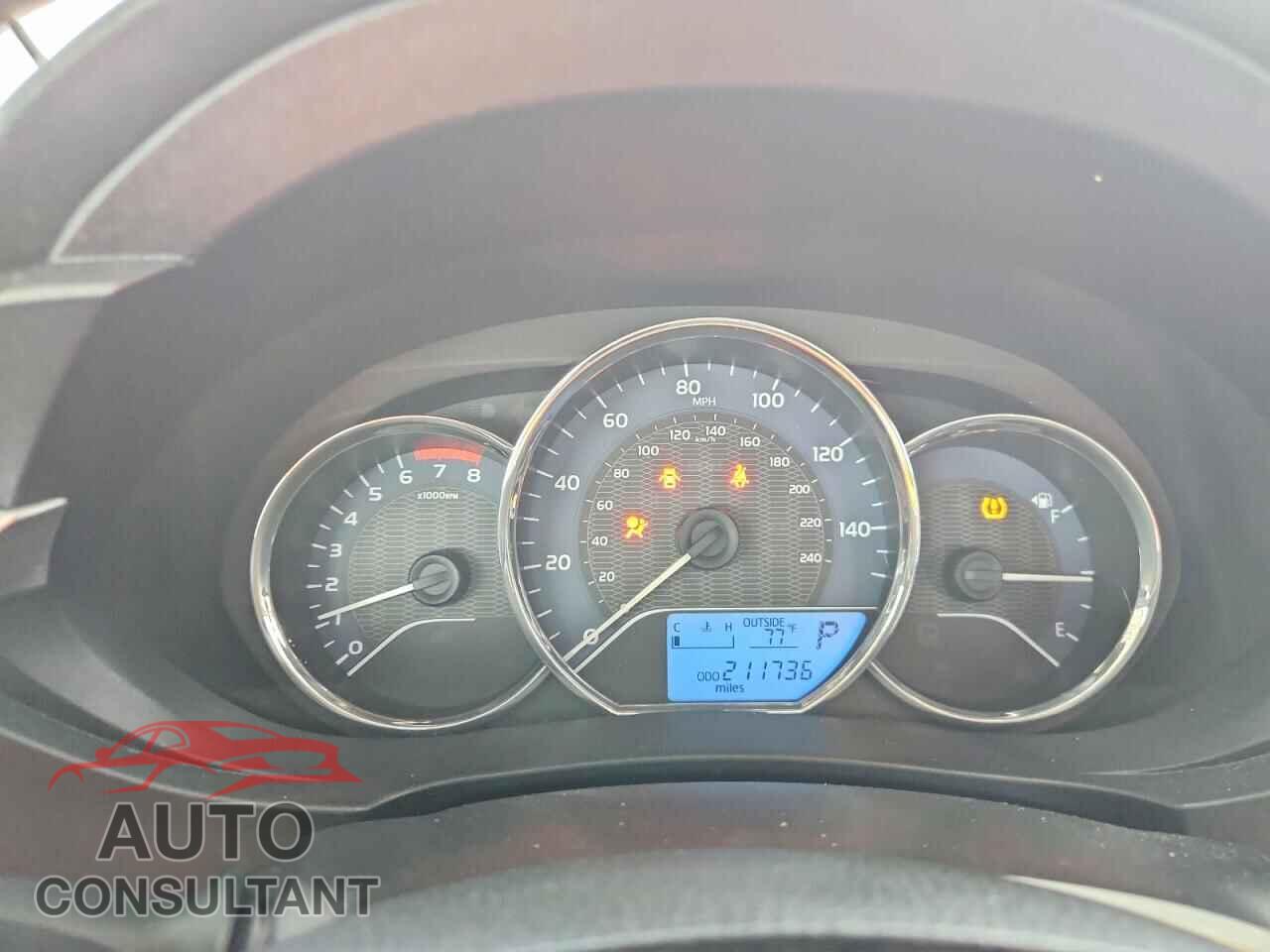 TOYOTA COROLLA 2015 - 2T1BURHEXFC272717