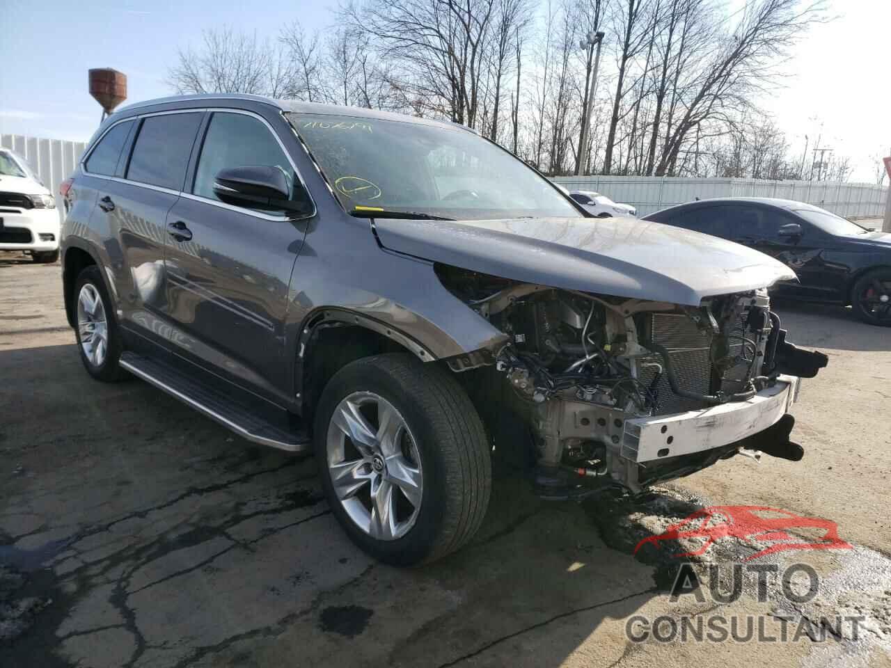 TOYOTA HIGHLANDER 2018 - 5TDDGRFH8JS047922