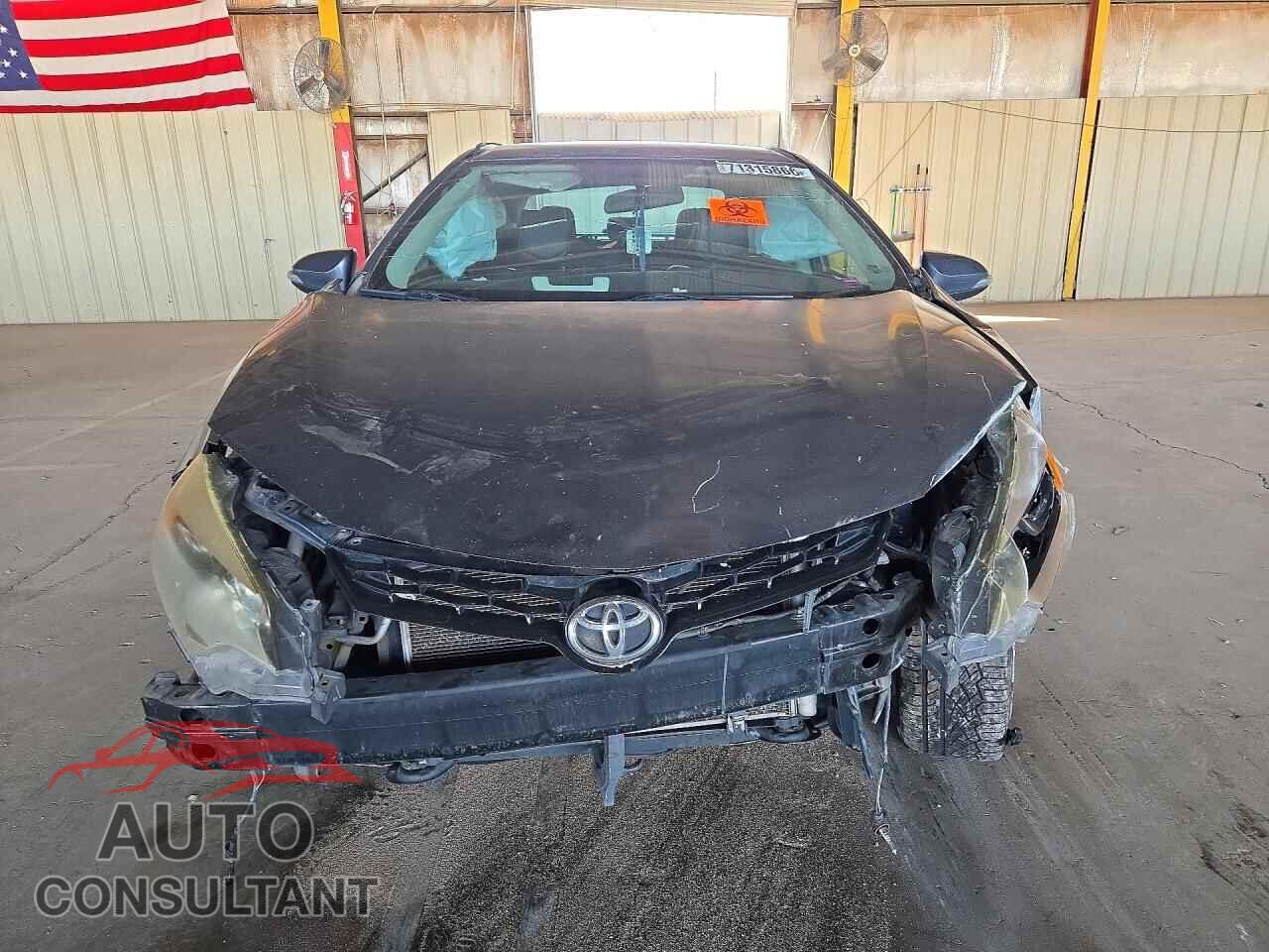 TOYOTA COROLLA 2015 - 5YFBURHE4FP290744