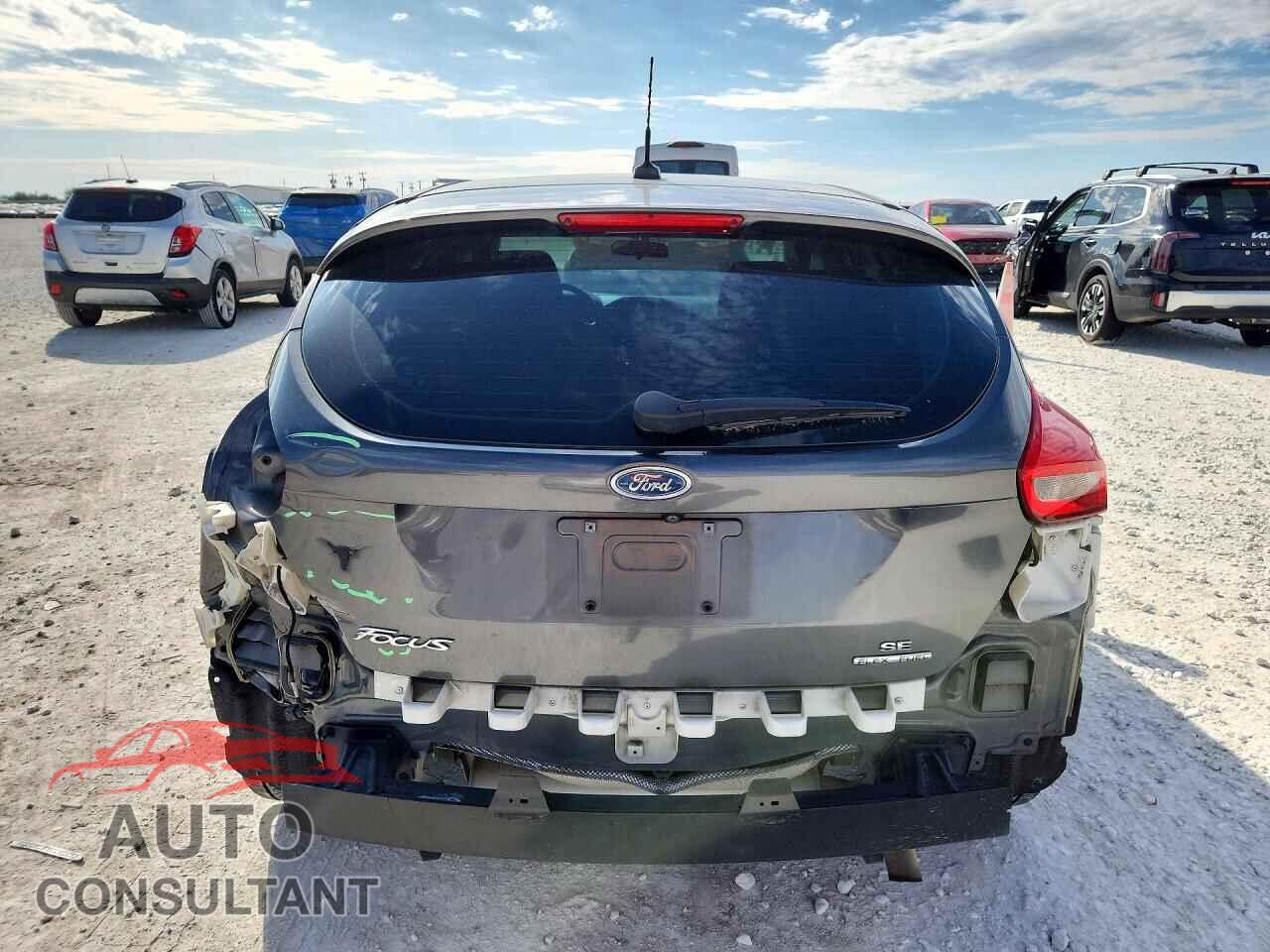 FORD FOCUS 2016 - 1FADP3K22GL387288