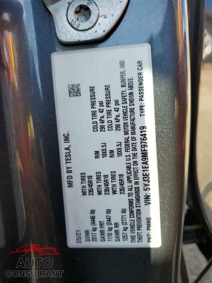 TESLA MODEL 3 2021 - 5YJ3E1EA9MF976419