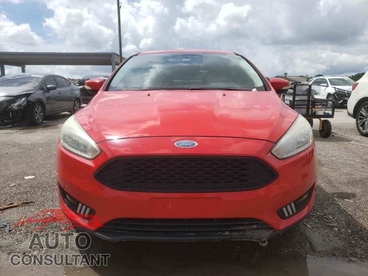 FORD FOCUS 2017 - 1FADP3K23HL231326