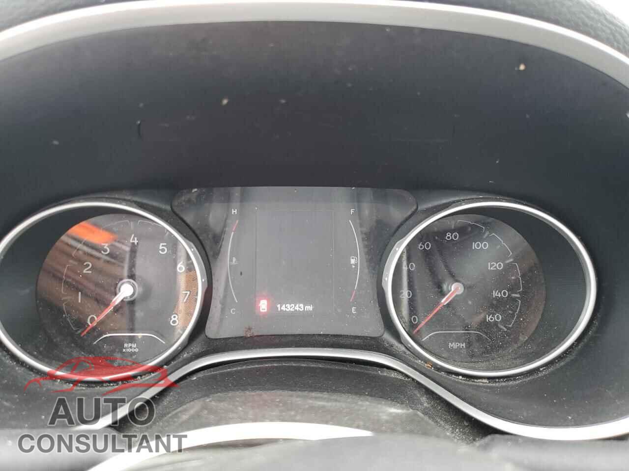 JEEP COMPASS 2020 - 3C4NJDBB2LT255412