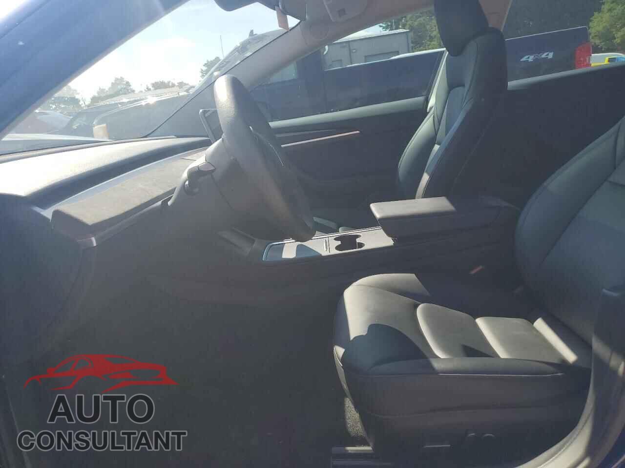TESLA MODEL 3 2023 - 5YJ3E1EB5PF708139