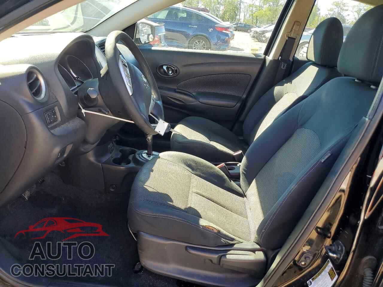NISSAN VERSA 2017 - 3N1CN7AP3HL806421