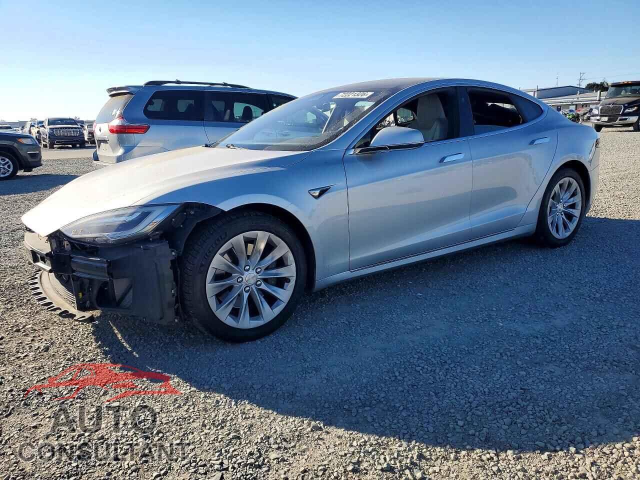 TESLA MODEL S 2016 - 5YJSA1E19GF174383