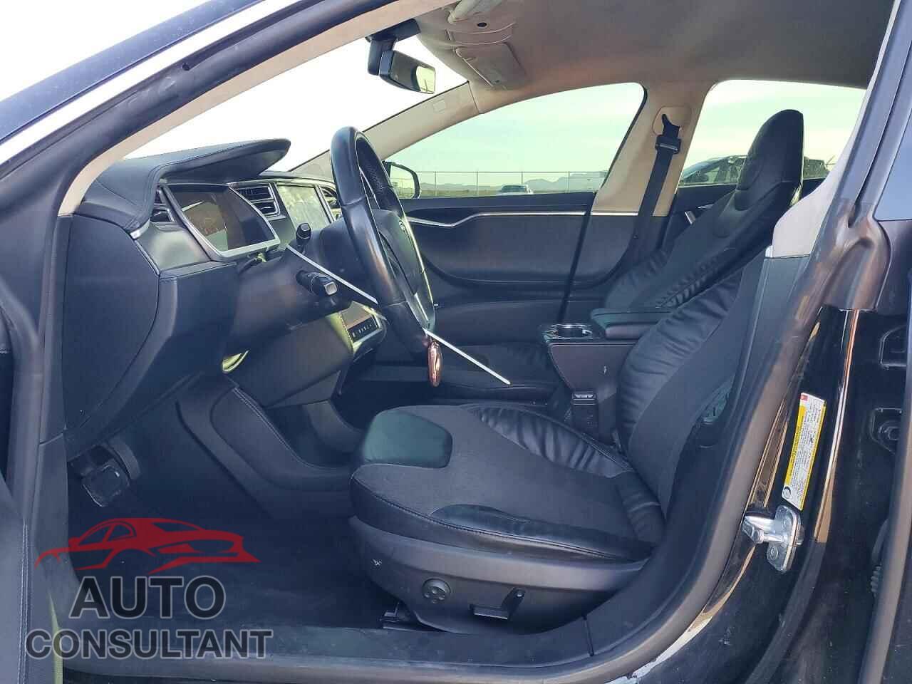 TESLA MODEL S 2013 - 5YJSA1CN5DFP22963