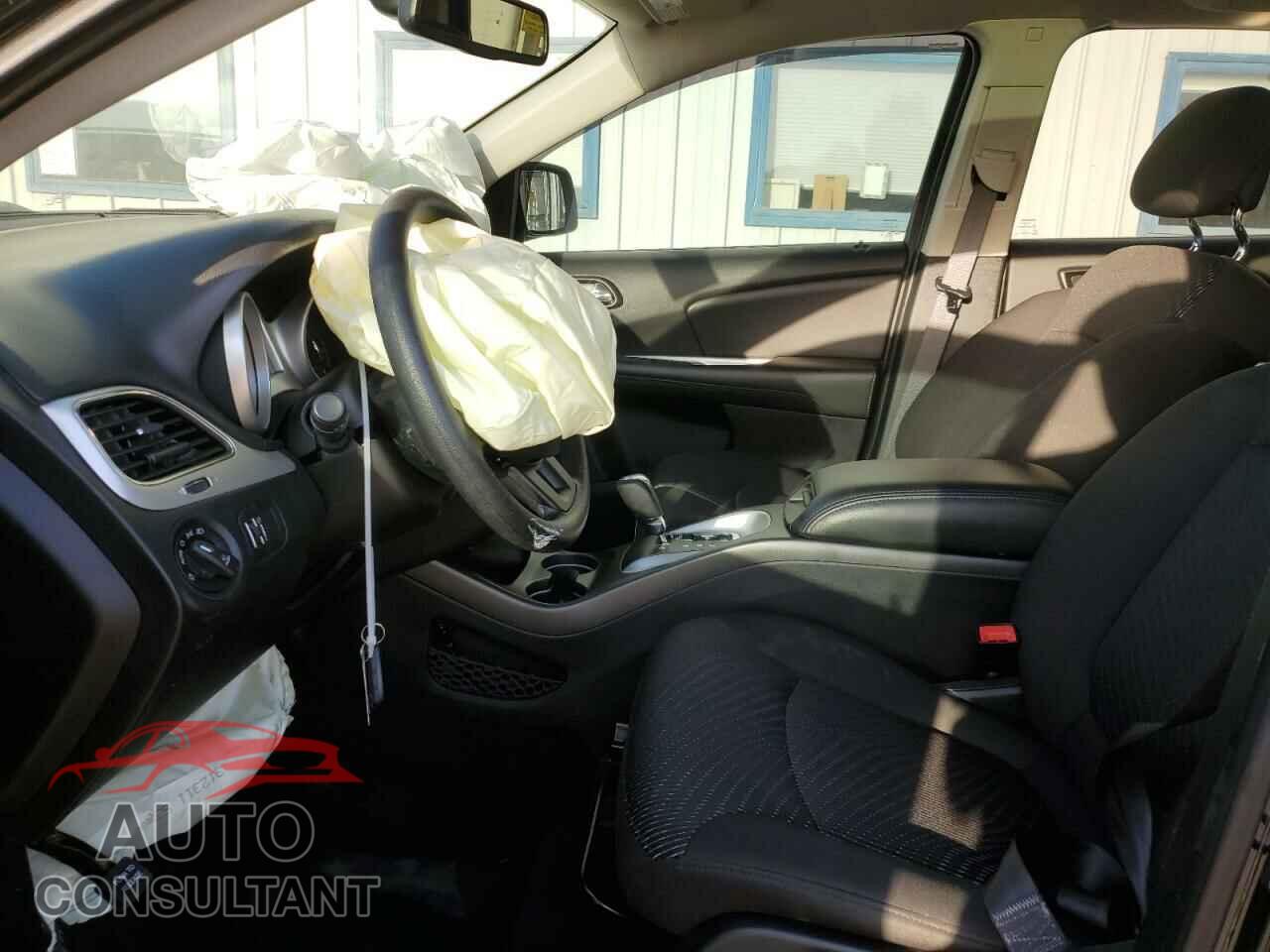 DODGE JOURNEY 2018 - 3C4PDCBG2JT504021