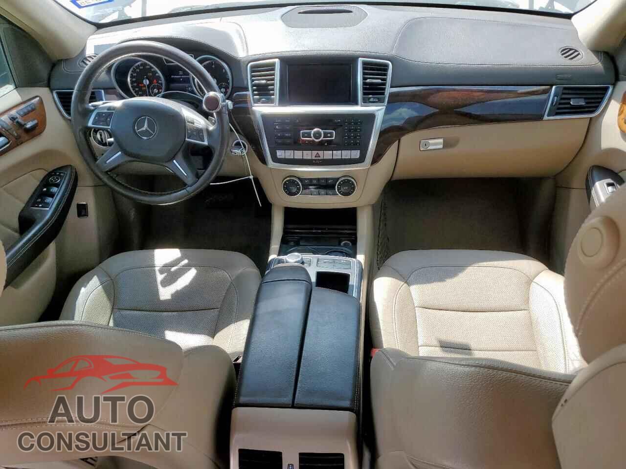 MERCEDES-BENZ GL-CLASS 2015 - 4JGDF2EE0FA589713