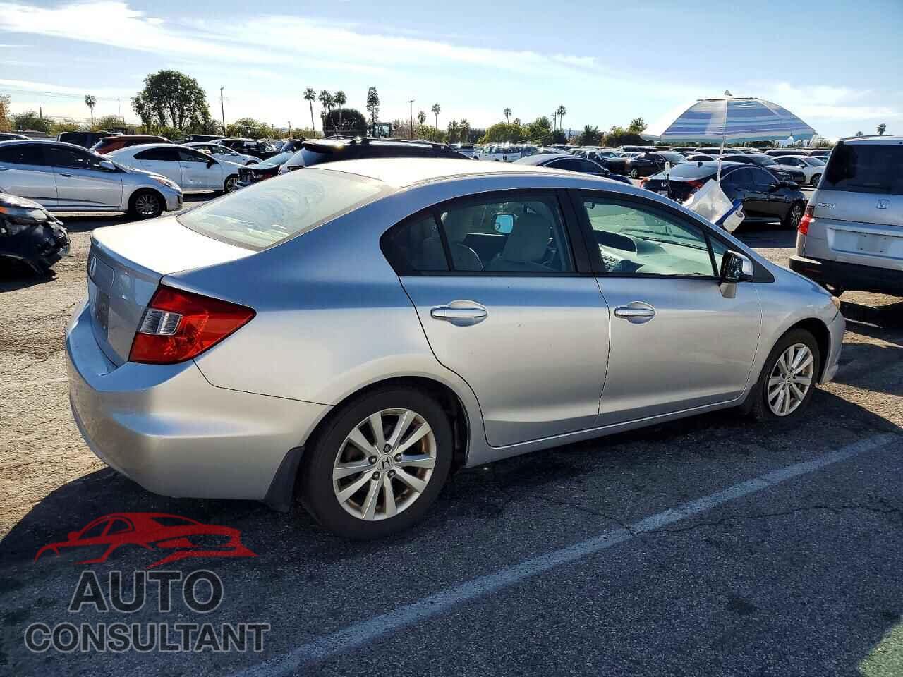 HONDA CIVIC 2012 - 19XFB2F82CE027628