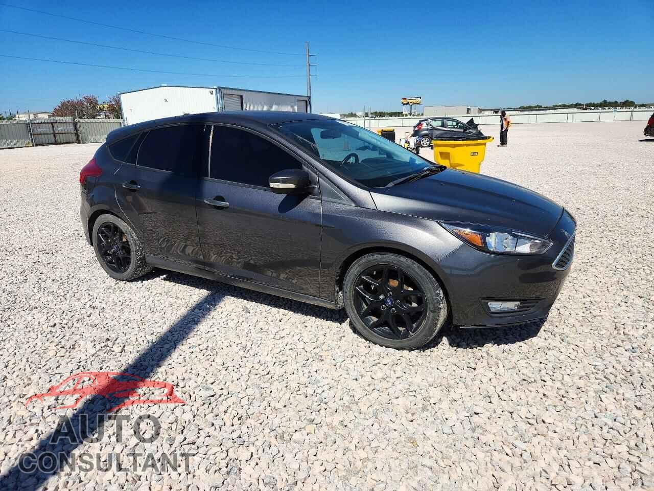 FORD FOCUS 2016 - 1FADP3K28GL262537