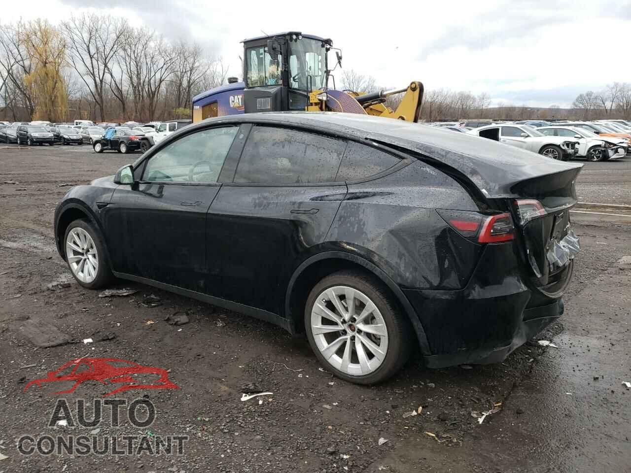 TESLA MODEL Y 2023 - 7SAYGAEE4PF693484