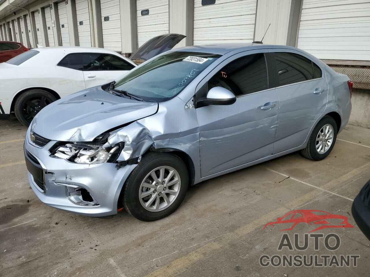 CHEVROLET SONIC 2018 - 1G1JD5SHXJ4115457