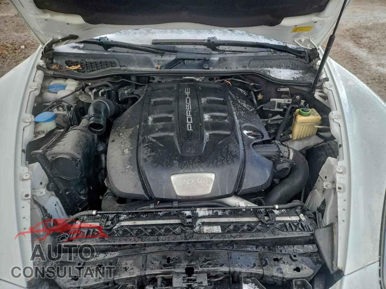 PORSCHE CAYENNE 2013 - WP1AF2A23DLA20700