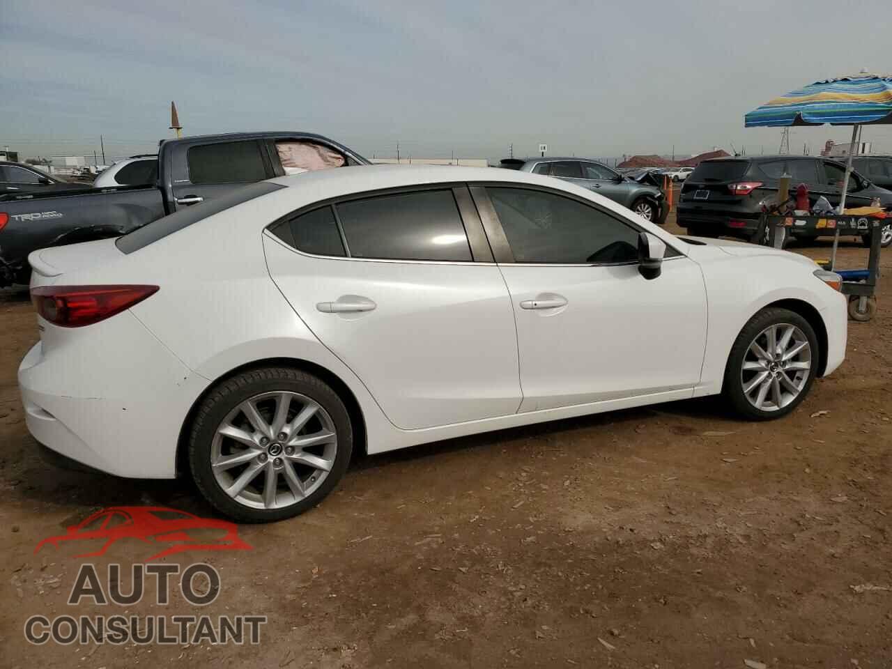 MAZDA 3 2017 - 3MZBN1V71HM114150