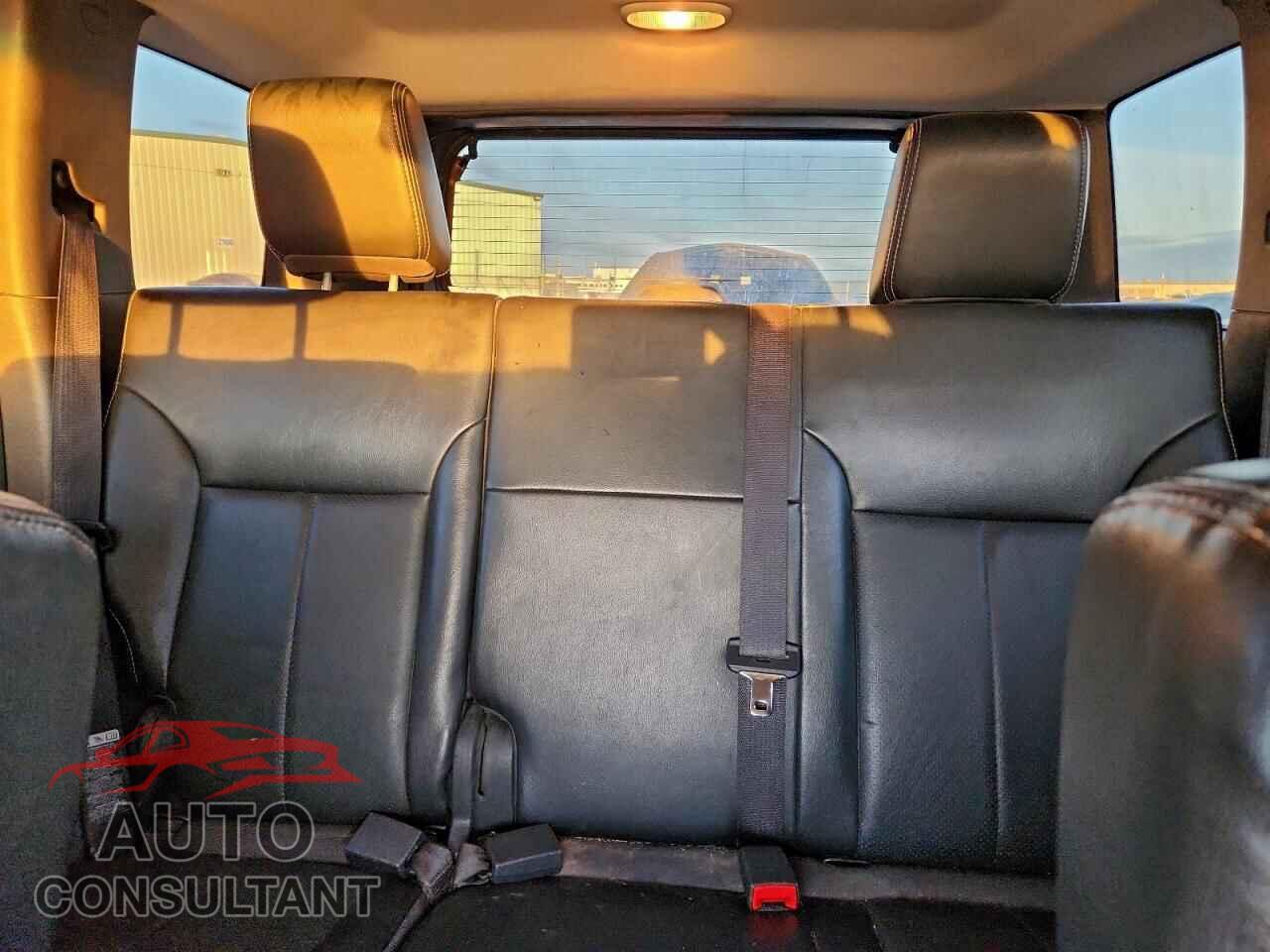 JEEP LIBERTY 2010 - 1J4PN5GK5AW137576
