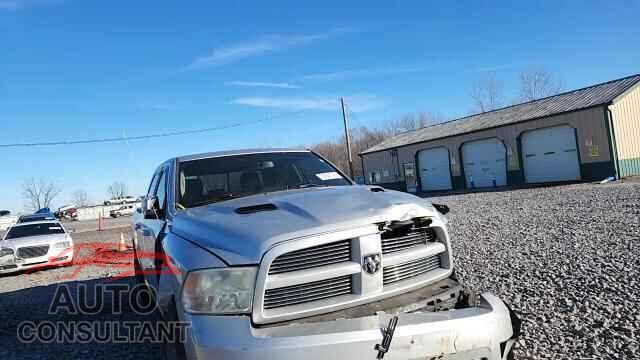 DODGE RAM 1500 2012 - 1C6RD7MT2CS122254