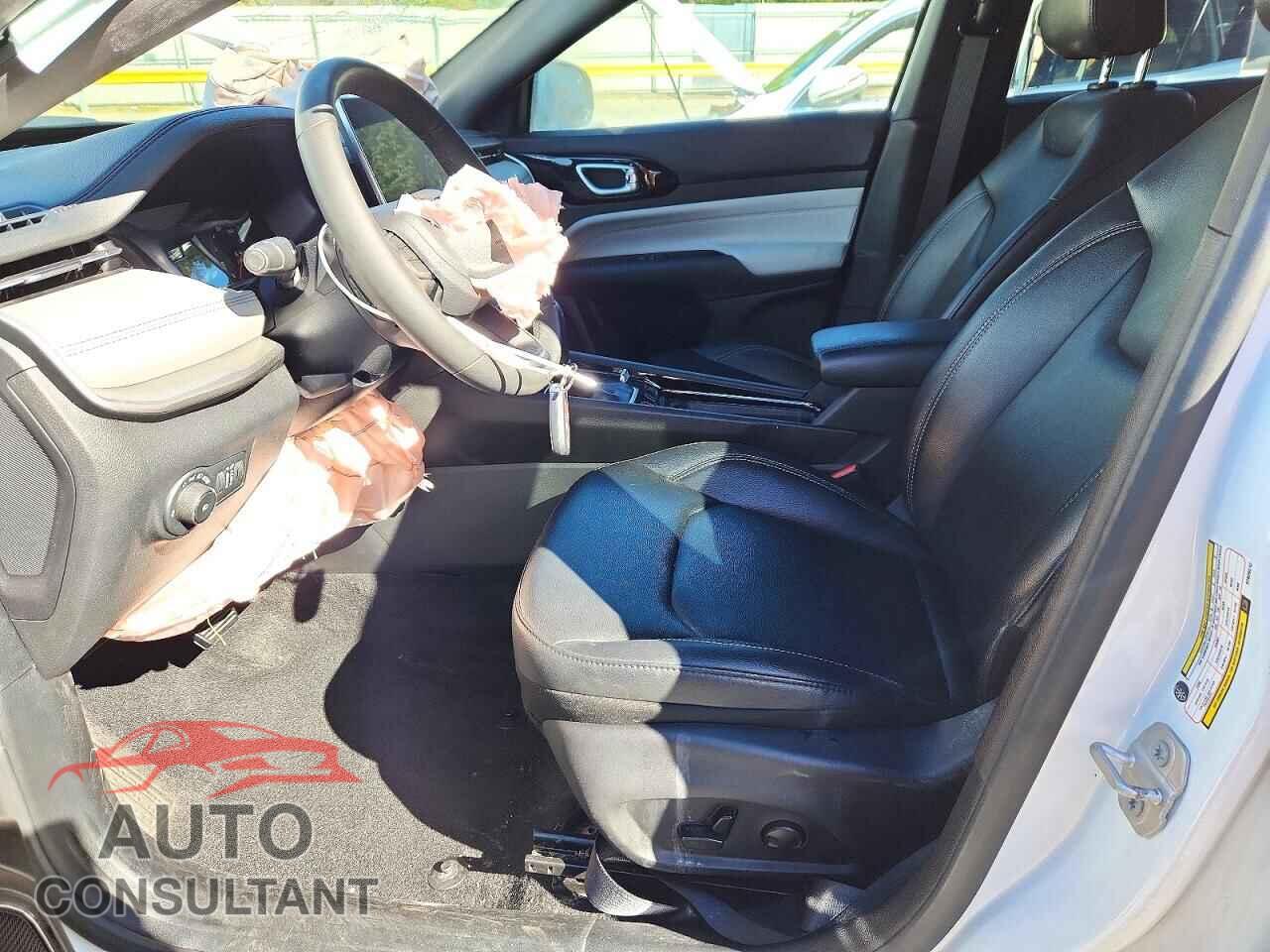 JEEP COMPASS 2025 - 3C4NJDCN2ST620212