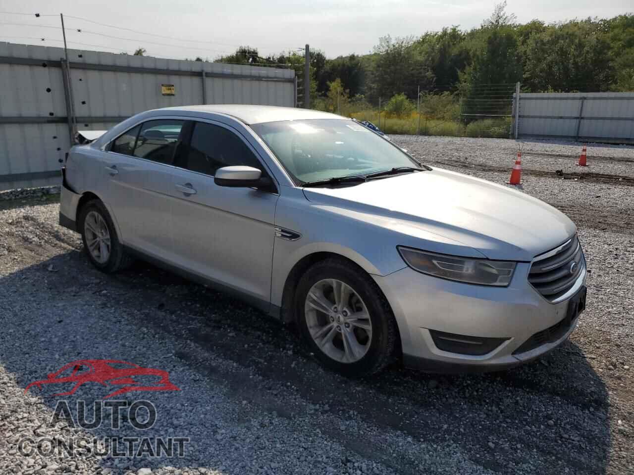 FORD TAURUS 2015 - 1FAHP2E85FG181840