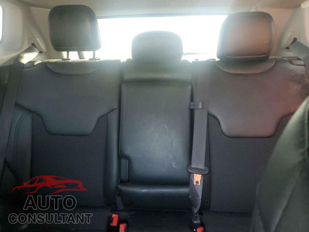 JEEP COMPASS 2022 - 3C4NJDBB5NT135011