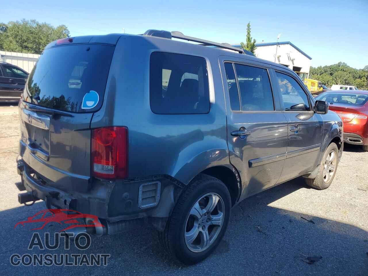 HONDA PILOT 2013 - 5FNYF3H57DB027397