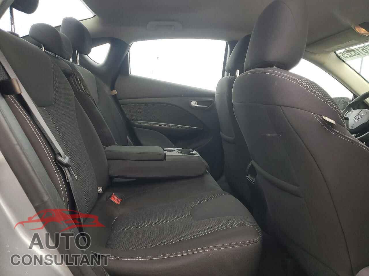 DODGE DART 2015 - 1C3CDFBB2FD352053