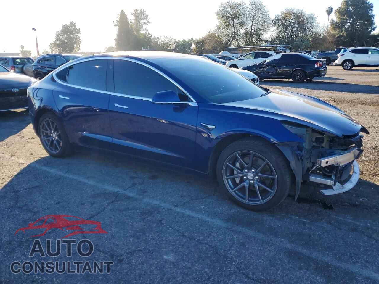 TESLA MODEL 3 2019 - 5YJ3E1EA5KF427135