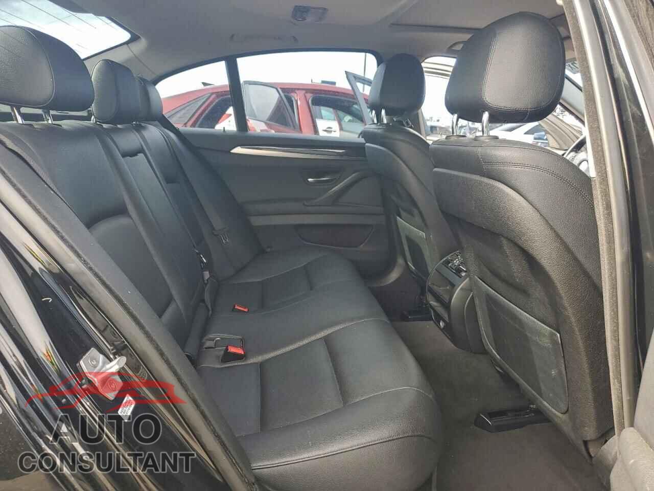 BMW 5 SERIES 2015 - WBA5A5C58FD514376