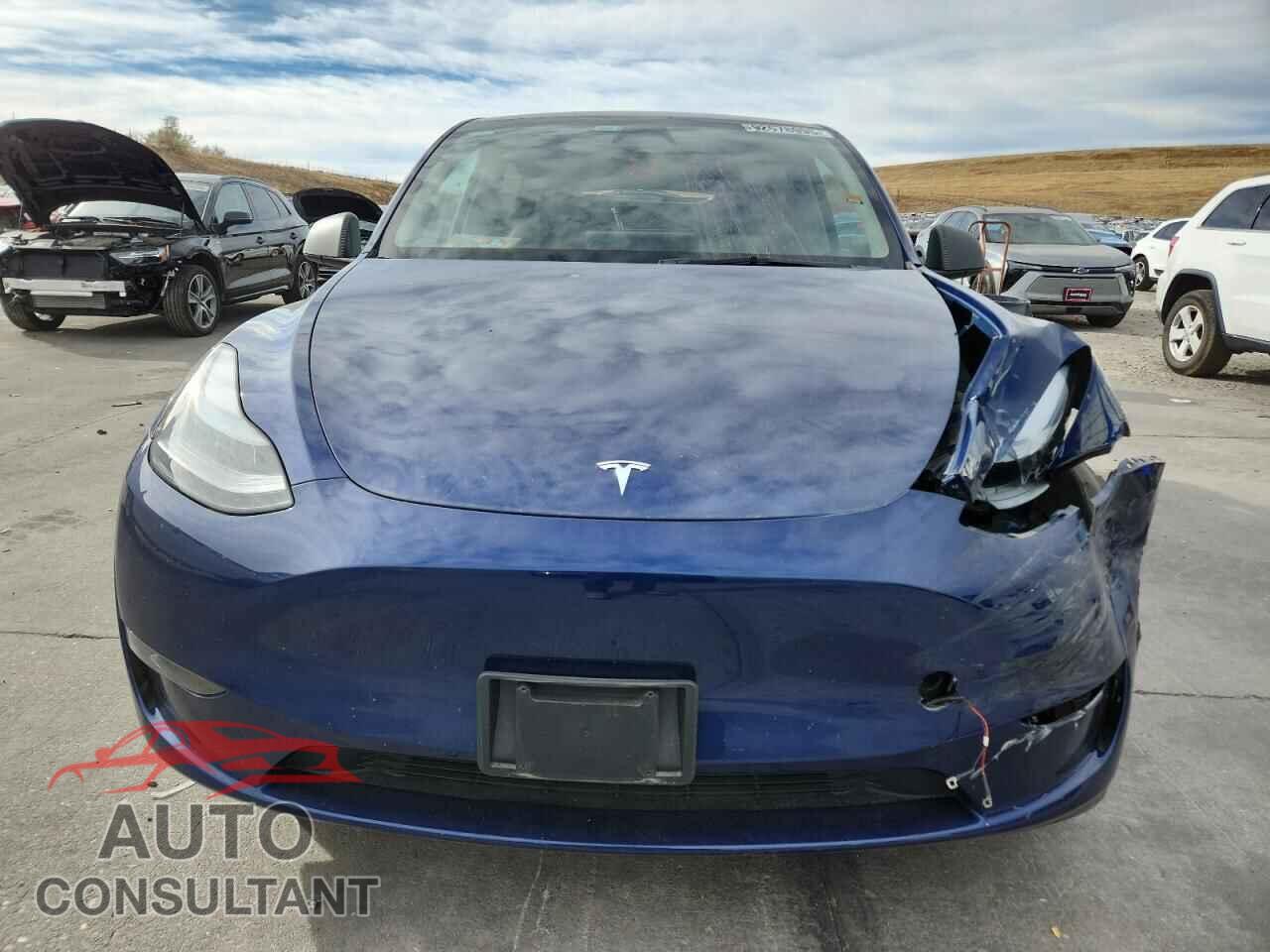 TESLA MODEL Y 2023 - 7SAYGDEE4PA176409