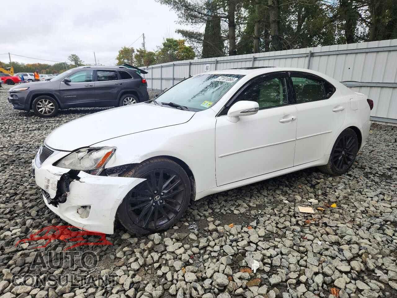 LEXUS IS 2010 - JTHCF5C24A2033741