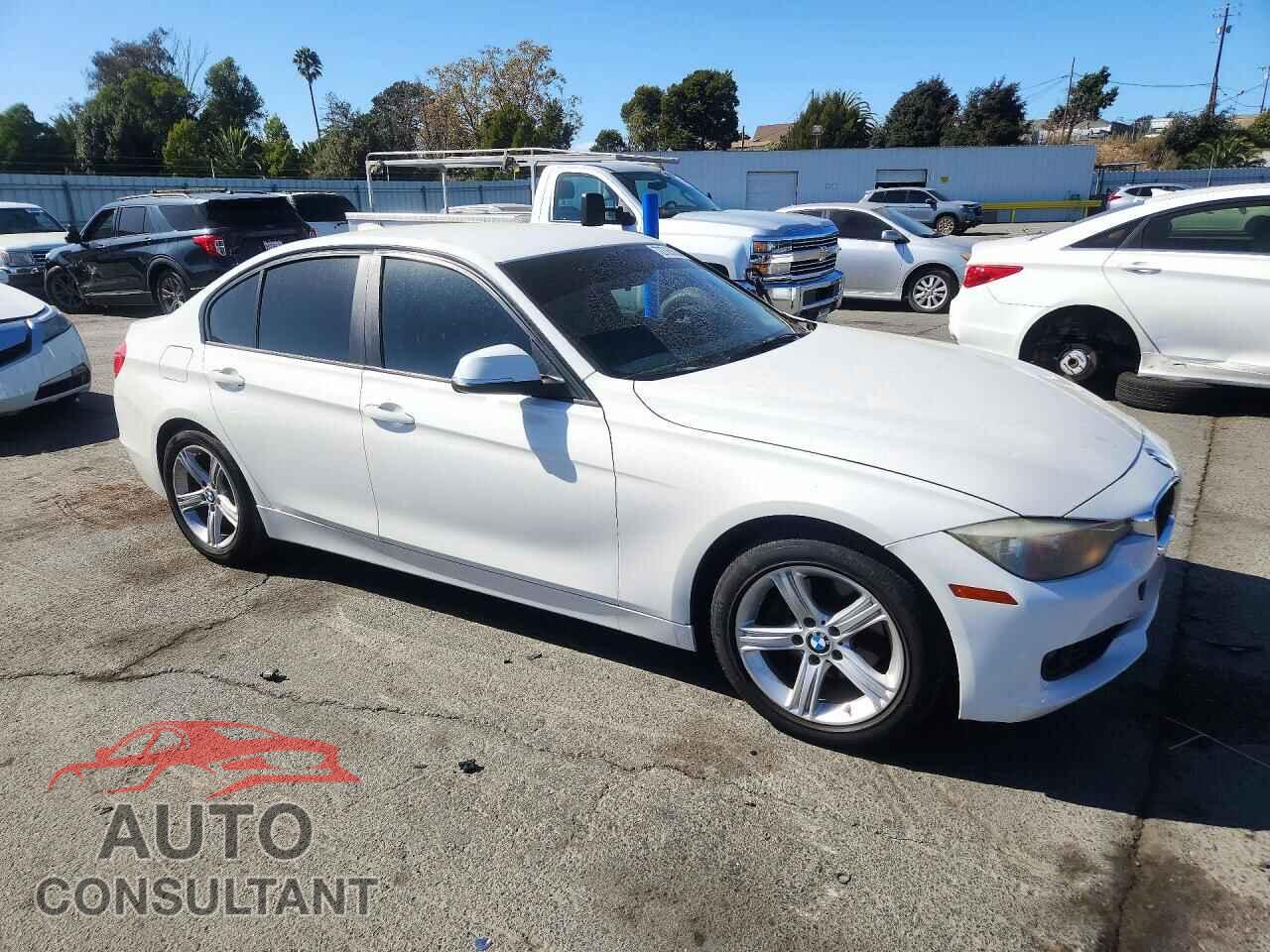 BMW 3 SERIES 2012 - WBA3A5C54CF342547